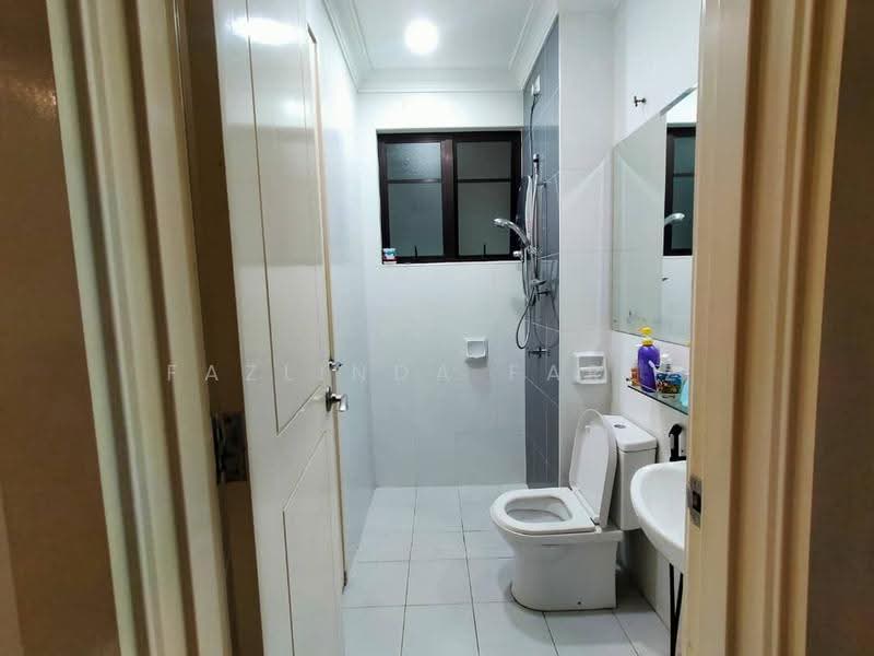 Rumah Teres 2-Tingkat untuk Dijual di Putra Heights (Subang Jaya) - Fazlinda Farez - Bathroom - PropertyGuru.com.my