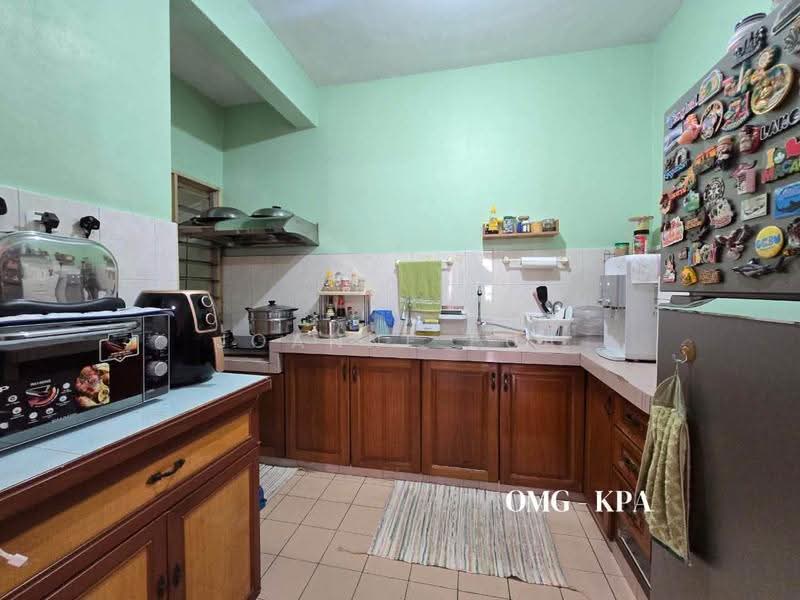 Pangsapuri untuk Dijual di Tropika Apartment - Joanne Pua - Kitchen - PropertyGuru.com.my