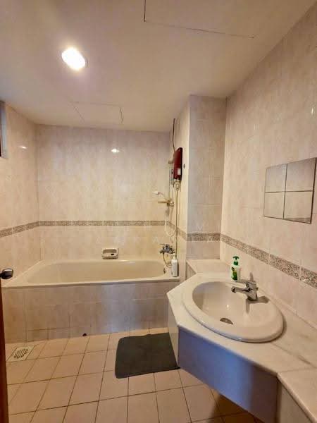 Kondominium untuk Disewa di Puteri Palma Condominiums - Zulhilmi Zakaria - Bathroom - PropertyGuru.com.my