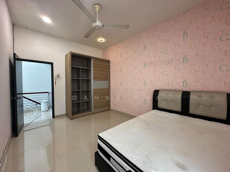 Rumah Kluster untuk Dijual di Bandar Parklands (Klang) - Joanne Pua - Bedroom - PropertyGuru.com.my