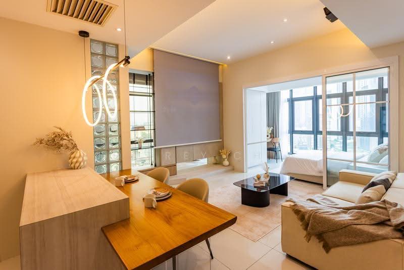 Kediaman Servis untuk Dijual di Tribeca - Jeffrey Chia - Living Room - PropertyGuru.com.my