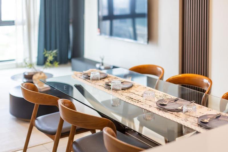 Service Residence for Sale at Tribeca - Jeffrey Chia - Dining Room - PropertyGuru.com.my