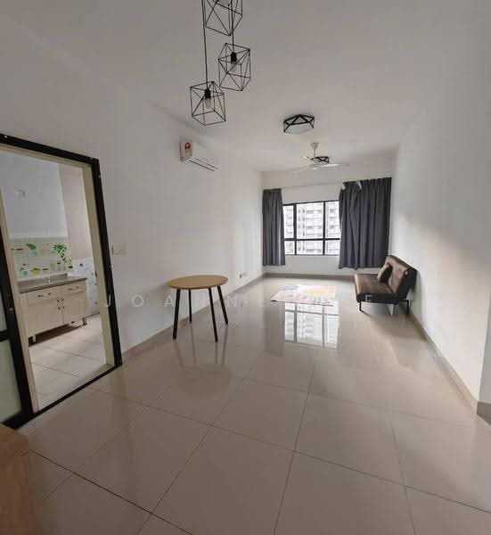 Kondominium untuk Dijual di Kingfisher Inanam Condominium - Joanne Lee - Living Room - PropertyGuru.com.my