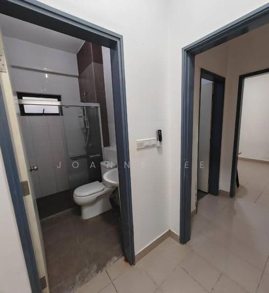 Kondominium untuk Dijual di Kingfisher Inanam Condominium - Joanne Lee - Bathroom - PropertyGuru.com.my