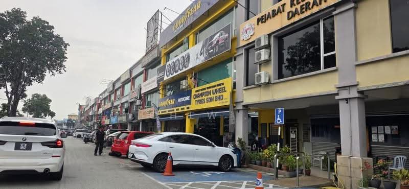 Kedai untuk Disewa di Gombak (Selangor) - Chew . - Exterior - PropertyGuru.com.my