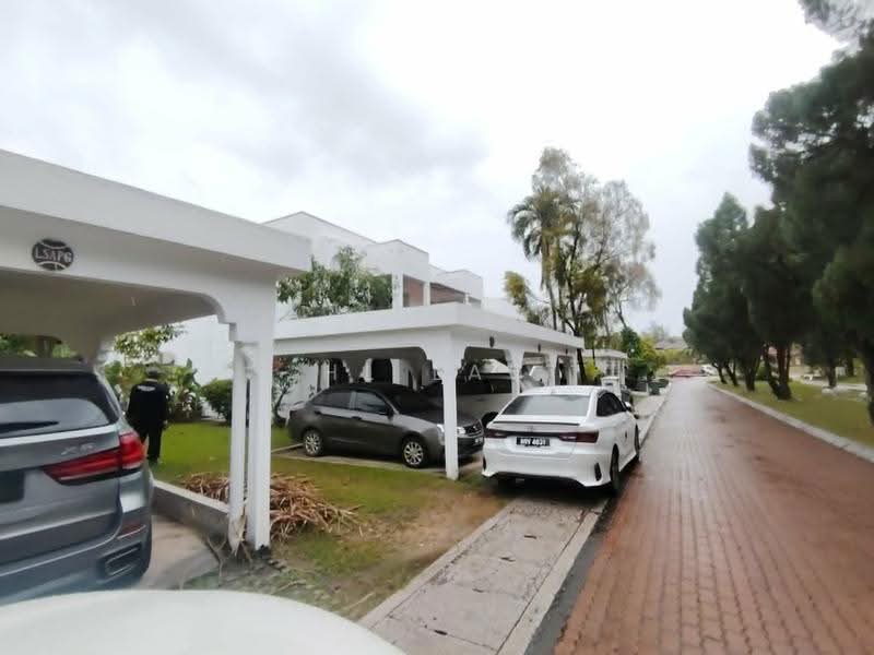Townhouse for Sale in Country Heights (Kajang) - HL Lau - Exterior - PropertyGuru.com.my
