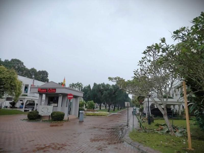 Townhouse for Sale in Country Heights (Kajang) - HL Lau - Exterior - PropertyGuru.com.my