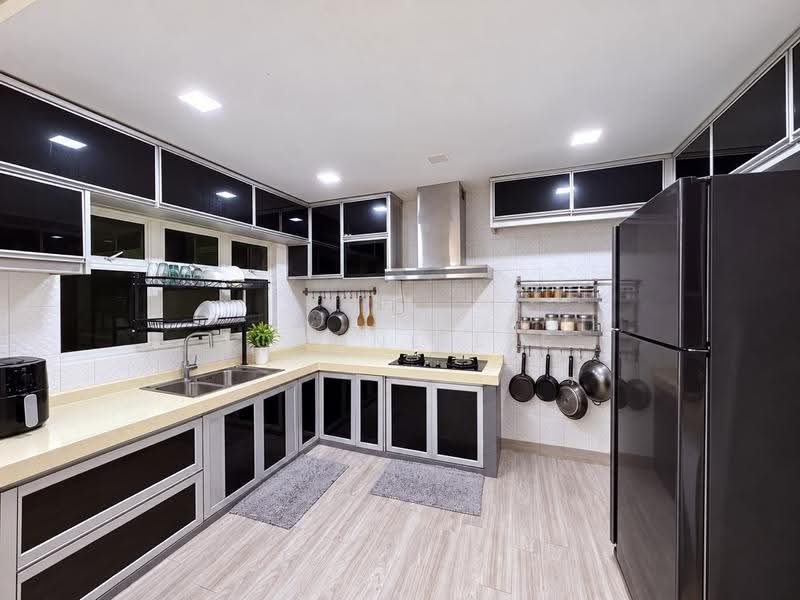 2.5-storey Terraced House for Sale in Kota Kinabalu (Sabah) - Joanne Lee - Kitchen - PropertyGuru.com.my