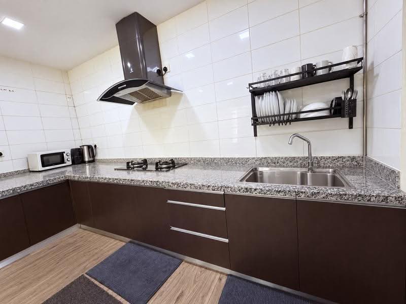 2.5-storey Terraced House for Sale in Kota Kinabalu (Sabah) - Joanne Lee - Kitchen - PropertyGuru.com.my