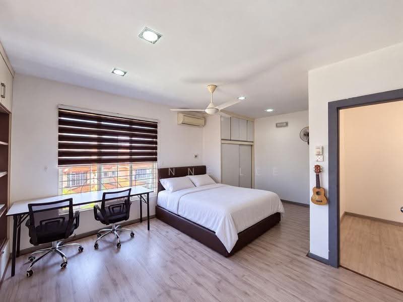 2.5-storey Terraced House for Sale in Kota Kinabalu (Sabah) - Joanne Lee - Bedroom - PropertyGuru.com.my