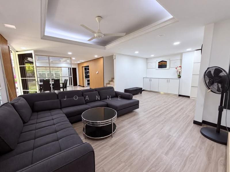 2.5-storey Terraced House for Sale in Kota Kinabalu (Sabah) - Joanne Lee - Living Room - PropertyGuru.com.my