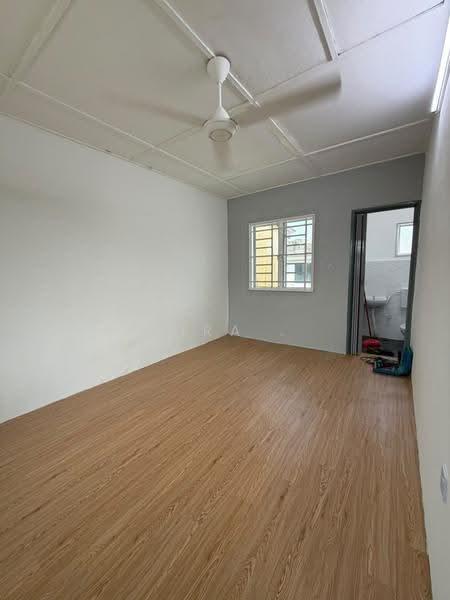 Rumah Teres 2-Tingkat untuk Dijual di Taman Mawar (Pasir Gudang) - Zira . - PropertyGuru.com.my