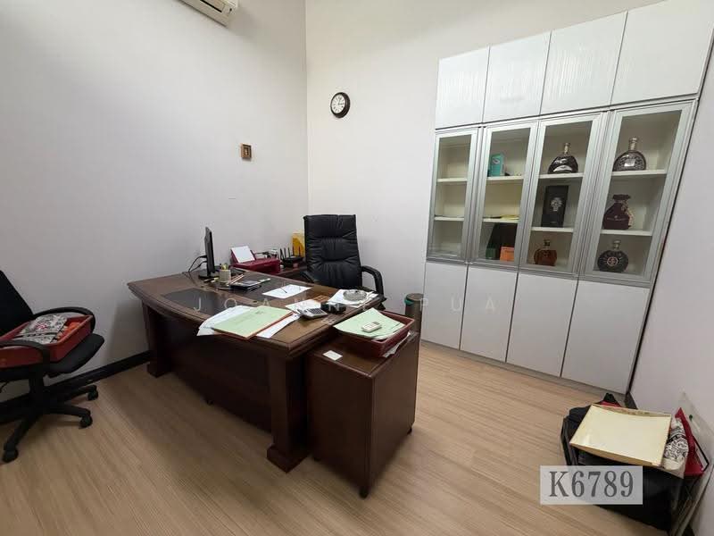 Rumah Teres 2-Tingkat untuk Dijual di Alam Nusantara (Setia Alam) - Joanne Pua - Study - PropertyGuru.com.my