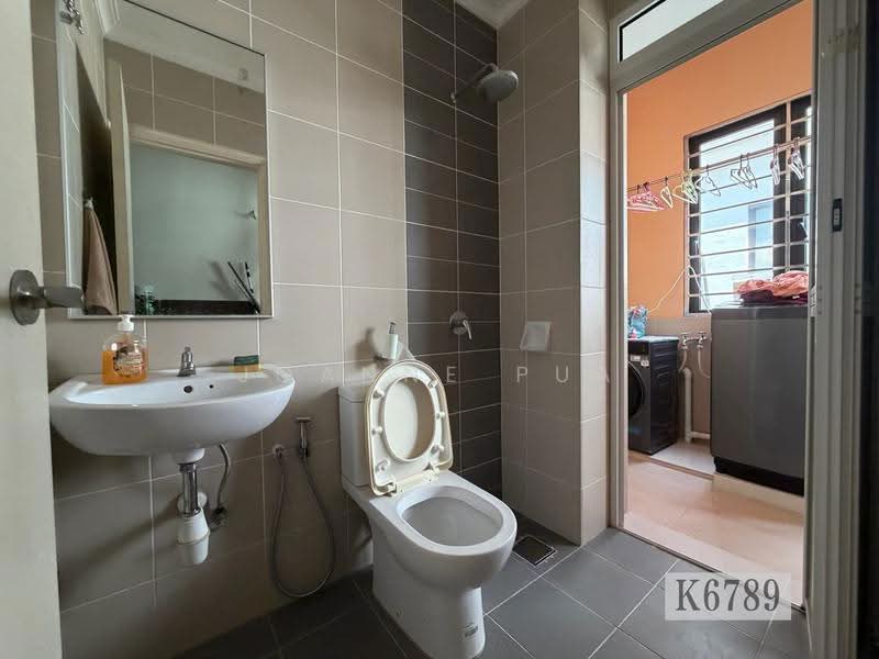 Rumah Teres 2-Tingkat untuk Dijual di Alam Nusantara (Setia Alam) - Joanne Pua - Bathroom - PropertyGuru.com.my
