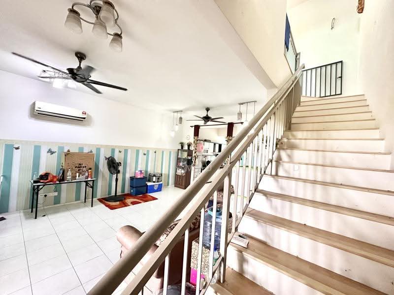 2-storey Terraced House for Sale in Bandar Bukit Raja (Klang) - Ameer Mujahid - Living Room - PropertyGuru.com.my