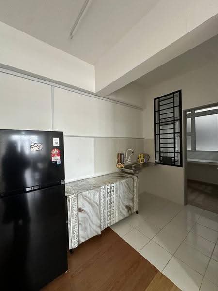Pangsapuri untuk Dijual di Pangsapuri Pulai Mutiara - Sean Yeoh - Kitchen - PropertyGuru.com.my