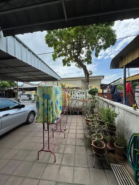 Rumah Teres 1.5-Tingkat untuk Dijual di Bandar Bayan Baru (Bayan Lepas) - Pen Teo - PropertyGuru.com.my