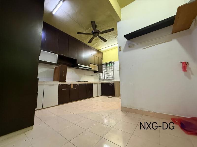 Rumah Teres 2-Tingkat untuk Dijual di Seksyen 32, Kemuning Green Ville (Shah Alam) - David Goh - Kitchen - PropertyGuru.com.my