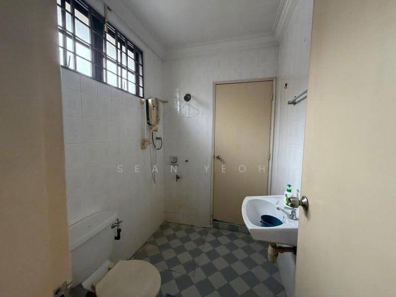 2-storey Terraced House for Sale in Taman Perling (Perling) - Sean Yeoh - PropertyGuru.com.my