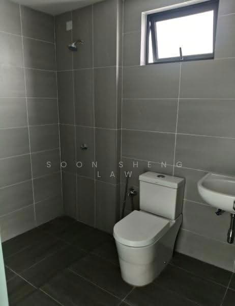 Kediaman Servis untuk Dijual di Parkland Residence @ Kajang 2 - Soon Sheng Law - Bathroom - PropertyGuru.com.my