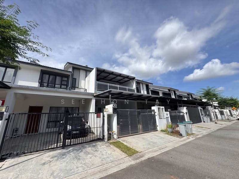 2-storey Terraced House for Sale in Bandar Jaya Putra (Johor Bahru) - See Hon Tay - PropertyGuru.com.my