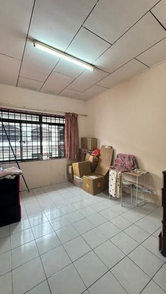 2-storey Terraced House for Sale in Taman Bukit Mewah (Tampoi) - Kimi Kiu - Interior - PropertyGuru.com.my