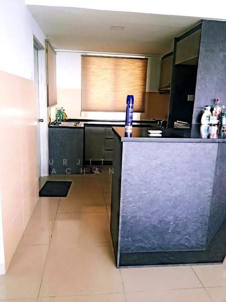 Kediaman Servis untuk Dijual di Main Place Residence - SURJIT SINGH BACHAN SINGH - Kitchen - PropertyGuru.com.my