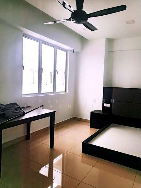 Kediaman Servis untuk Dijual di Main Place Residence - SURJIT SINGH BACHAN SINGH - Bedroom - PropertyGuru.com.my