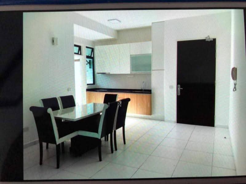 Service Residence for Rent at Sky Oasis Residence (Pangsapuri Oasis 1) - Alvin Lim - Dining Room - PropertyGuru.com.my