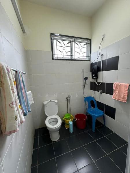 Semi-Detached House for Sale in Skudai (Johor) - Sean Yeoh - Bathroom - PropertyGuru.com.my