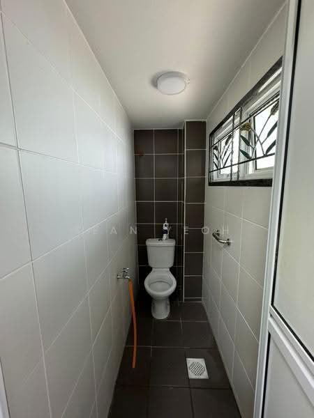 Semi-Detached House for Sale in Skudai (Johor) - Sean Yeoh - Bathroom - PropertyGuru.com.my