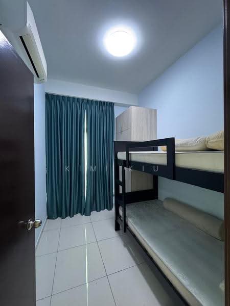 Service Residence for Sale at D'Summit Residences - Kimi Kiu - Bedroom - PropertyGuru.com.my