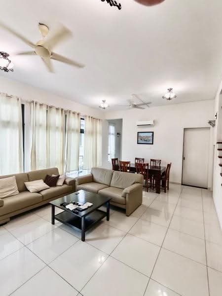 Rumah Kluster untuk Disewa di Eco Botanic (Iskandar Puteri (Nusajaya)) - Zephyr Khoo - Living Room - PropertyGuru.com.my