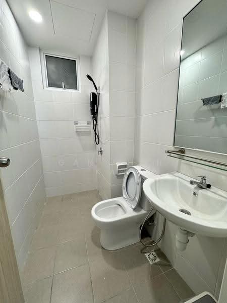 Kondominium untuk Disewa di Ideal Residency - Gan Chun Kai - Bathroom - PropertyGuru.com.my