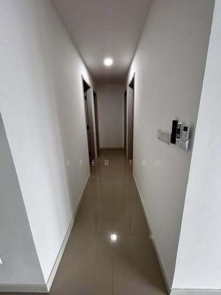 Kediaman Servis untuk Disewa di Sensory Residence @ Southville City - Peter Tan - Corridor - PropertyGuru.com.my