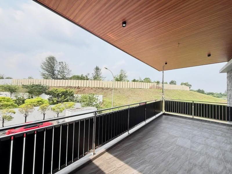 Semi-Detached House for Sale in Austin Heights (Tebrau) - Zephyr Khoo - Balcony - PropertyGuru.com.my