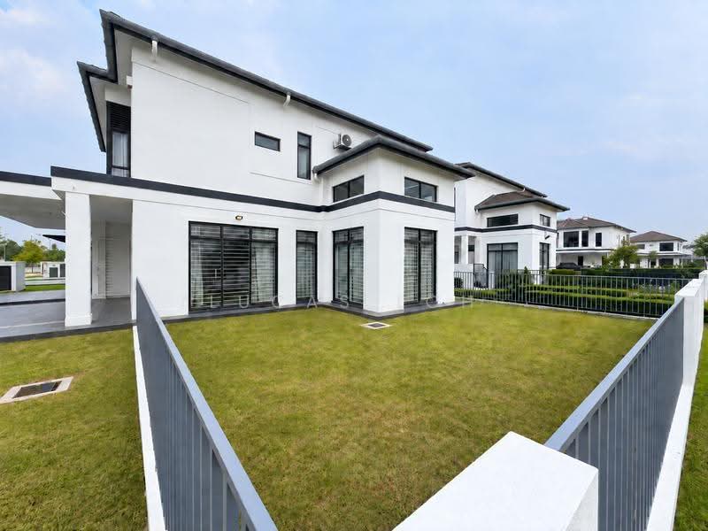 2-storey Terraced House for Sale in Eco Grandeur (Puncak Alam) - Lucas Loh - Exterior - PropertyGuru.com.my