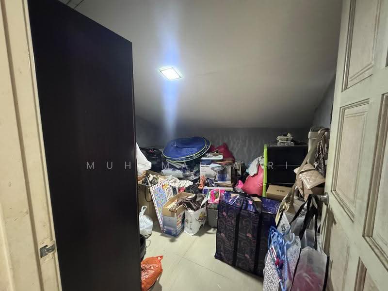 1.5-storey Terraced House for Sale in Taman Johor Jaya (Johor Bahru) - MUHAMAD AZRI - Interior - PropertyGuru.com.my