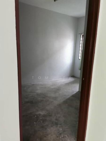 2-storey Terraced House for Sale in Taman Alam Nyata (Kapar) - Tom Lee - Interior - PropertyGuru.com.my