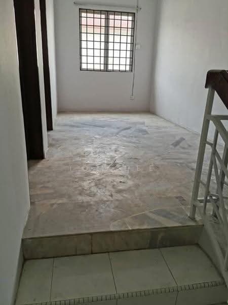2-storey Terraced House for Sale in Taman Alam Nyata (Kapar) - Tom Lee - Interior - PropertyGuru.com.my