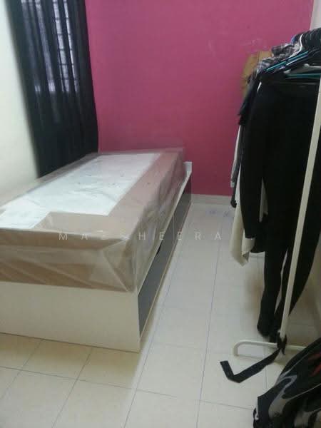 Apartment for Sale at Pangsapuri Persanda - Mazsheera . - Bedroom 2 - PropertyGuru.com.my