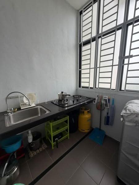 Service Residence for Rent at Jentayu Residensi @ Tampoi - Steven Loh - Kitchen - PropertyGuru.com.my