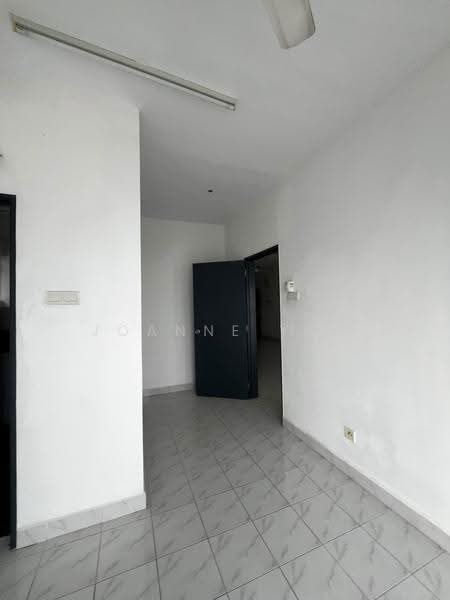 Pangsapuri untuk Disewa di Residensi Hijauan Lumayan - Joanne Yan - Interior - PropertyGuru.com.my