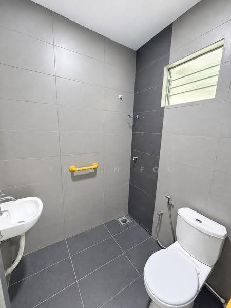 Semi-Detached House for Sale in Teluk Intan (Perak) - Kelvin Foo - Bathroom - PropertyGuru.com.my