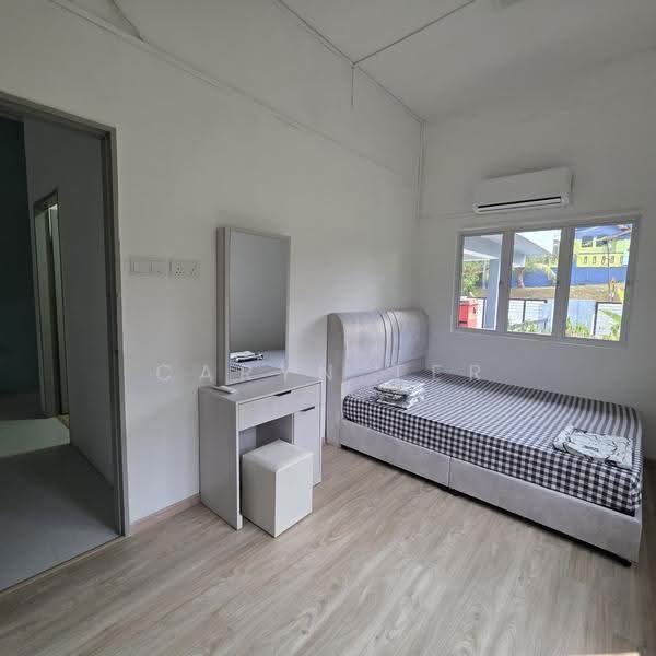 Rumah Berkembar untuk Disewa di Kampung Bahru (Johor Bahru) - Caryn Ter - Bedroom - PropertyGuru.com.my