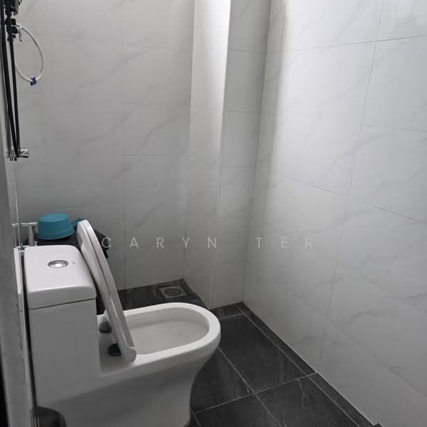 Rumah Berkembar untuk Disewa di Kampung Bahru (Johor Bahru) - Caryn Ter - Bathroom - PropertyGuru.com.my