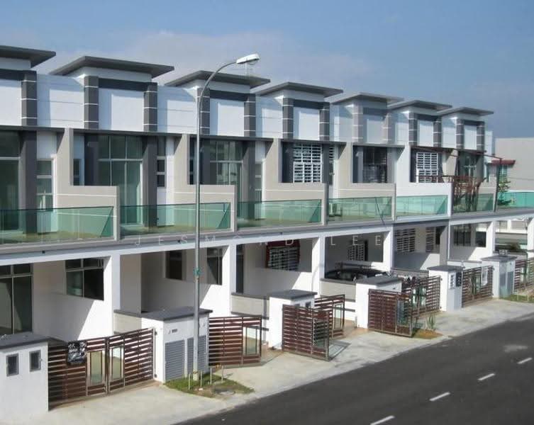 Rumah Teres 2-Tingkat untuk Dijual di Austin Crest (Johor Bahru) - Jesmond Lee - PropertyGuru.com.my