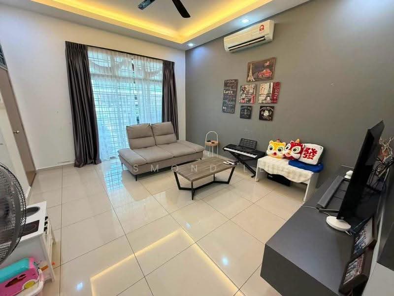 Rumah Teres 2-Tingkat untuk Dijual di Austin Crest (Johor Bahru) - Jesmond Lee - Living Room - PropertyGuru.com.my