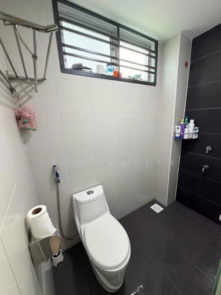 Rumah Teres 2-Tingkat untuk Dijual di Austin Crest (Johor Bahru) - Jesmond Lee - Bathroom - PropertyGuru.com.my