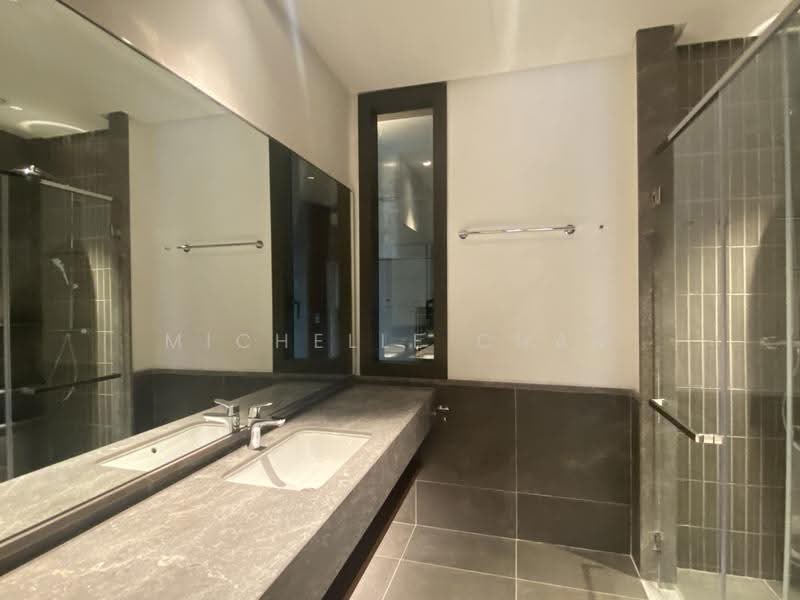 Kondominium untuk Dijual di The Peak - Michelle Chan - Bathroom - PropertyGuru.com.my